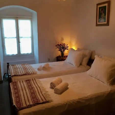 Selinofoto - A Beautiful, Traditional House In Vathy, Ithaca *