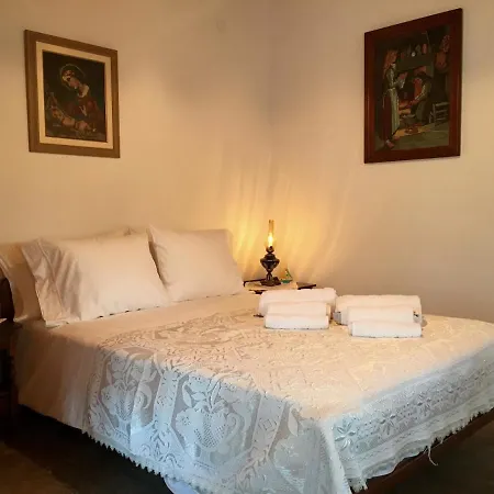 Selinofoto - A Beautiful, Traditional House In Vathy, Ithaca * Vathy (Ithaca)