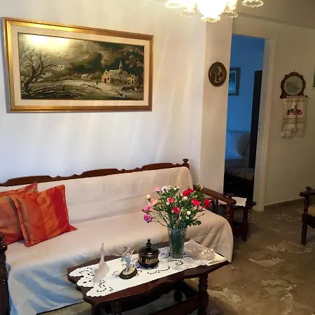 Selinofoto - A Beautiful, Traditional House In Vathy, Ithaca Feriehus *